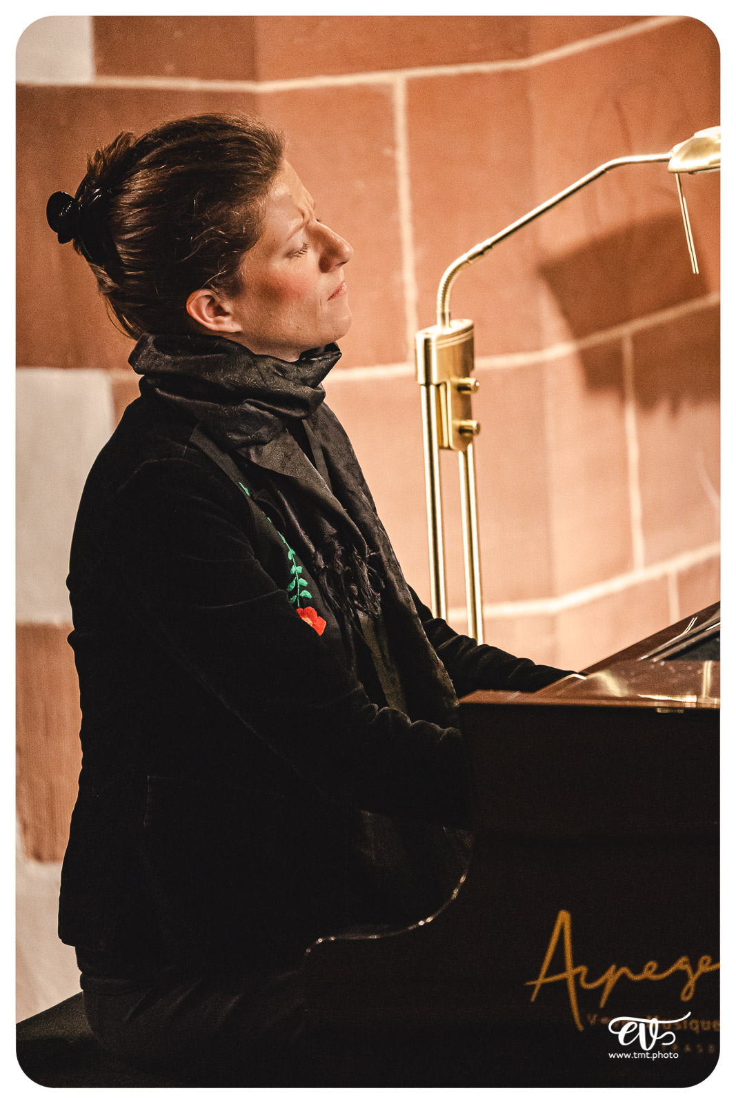 TMTPHOTO KSANG 11 046